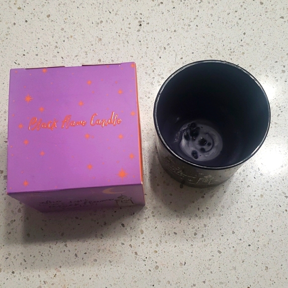 Hocus Pocus Candle & Box - Picture 2 of 6